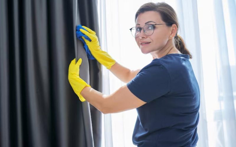 curtain cleaning in luton